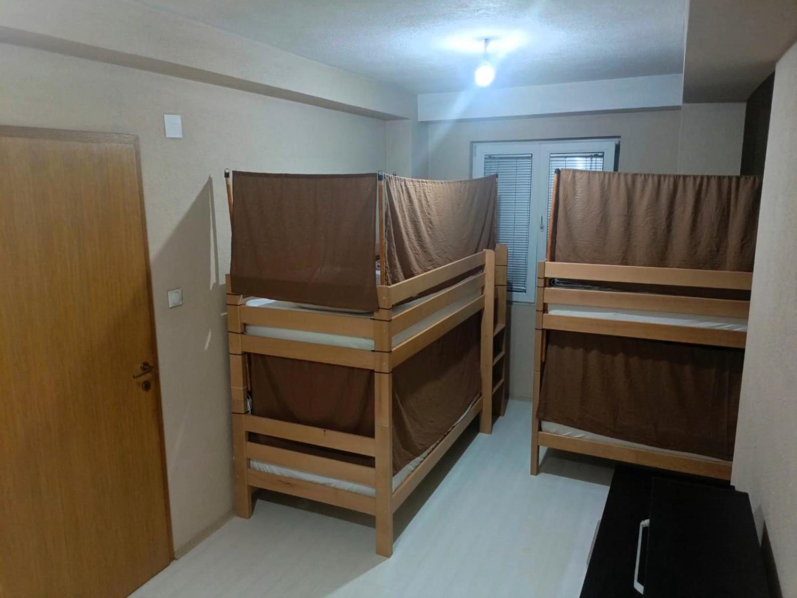Historia Hostel سكوبجي المظهر الخارجي الصورة