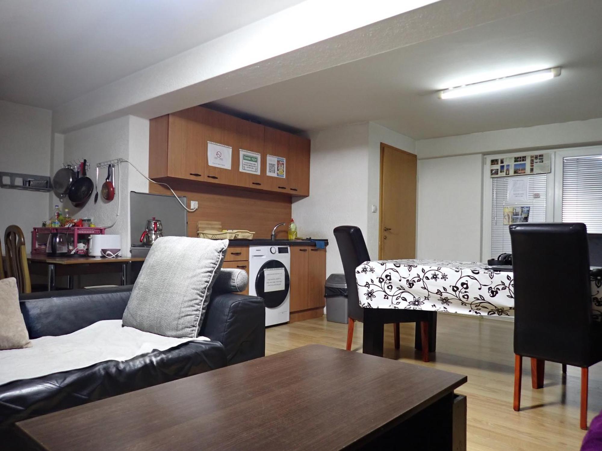 Historia Hostel سكوبجي المظهر الخارجي الصورة